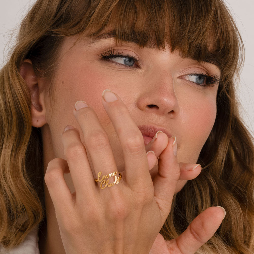 Gepersonaliseerde ring met 1 tot 4 gegraveerde voornamen 